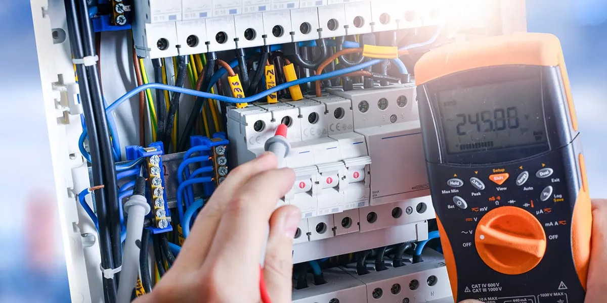 ตรวจบริภัณฑ์ไฟฟ้าด้วยเทคโนโลยี Infrared Thermography ปลอดภัยและแม่นยำขึ้นอย่างไร